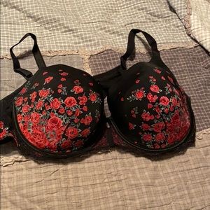 Torrid red roses bra